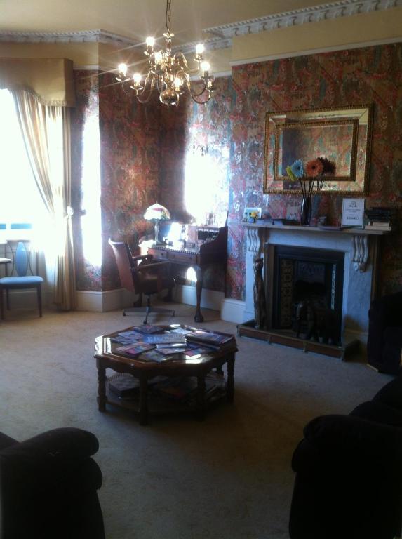 Adelaide House Otel Luton  Dış mekan fotoğraf