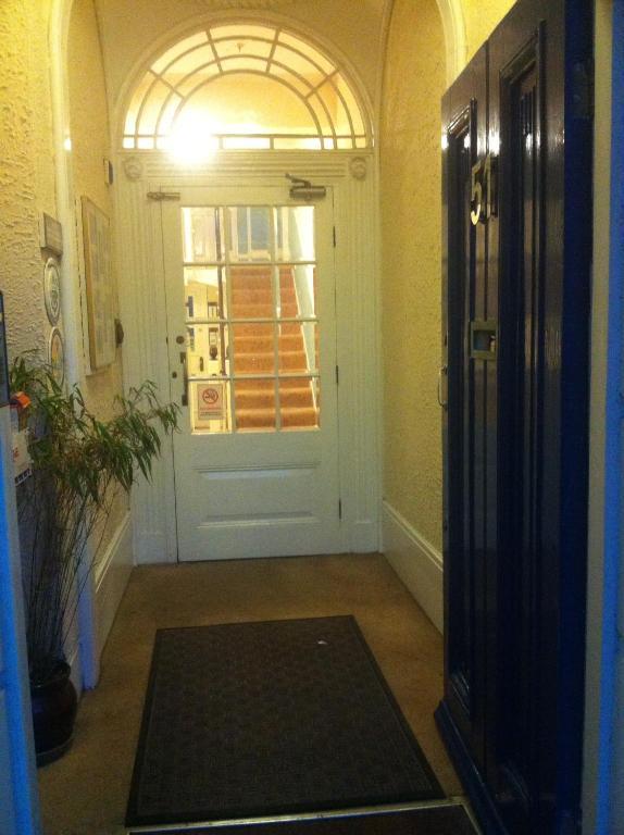 Adelaide House Otel Luton  Dış mekan fotoğraf